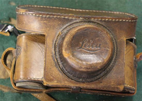 Leica DRP camera and case